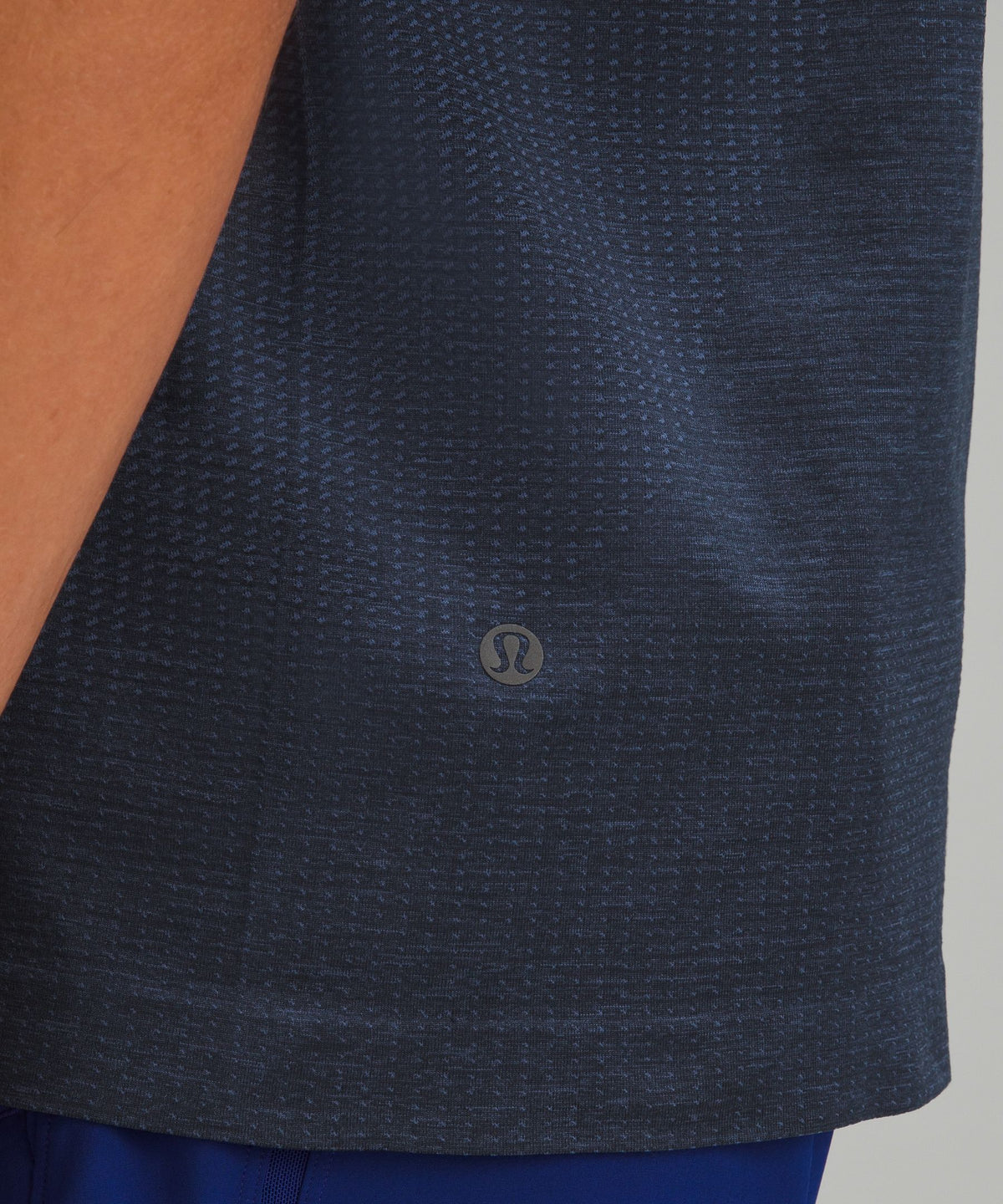 Metal Vent Tech Sleeveless ShirtUpdated Fit