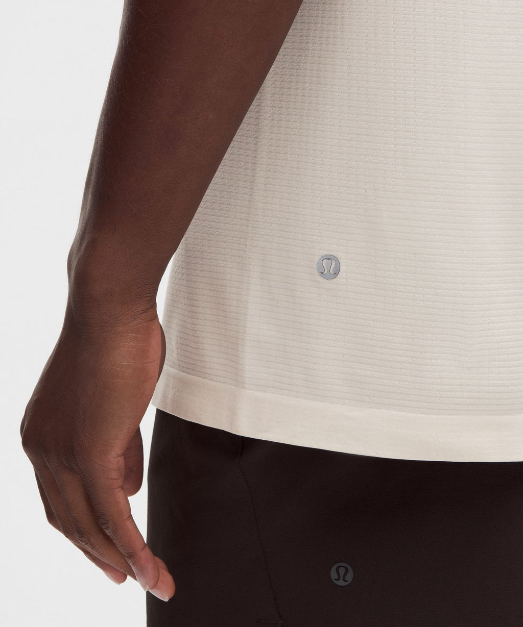 Metal Vent Tech Short-Sleeve Shirt