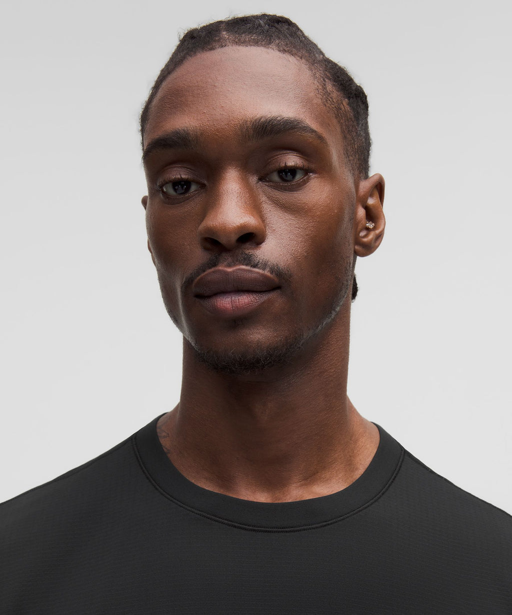 Metal Vent Tech Relaxed-Fit Short-Sleeve Shirt