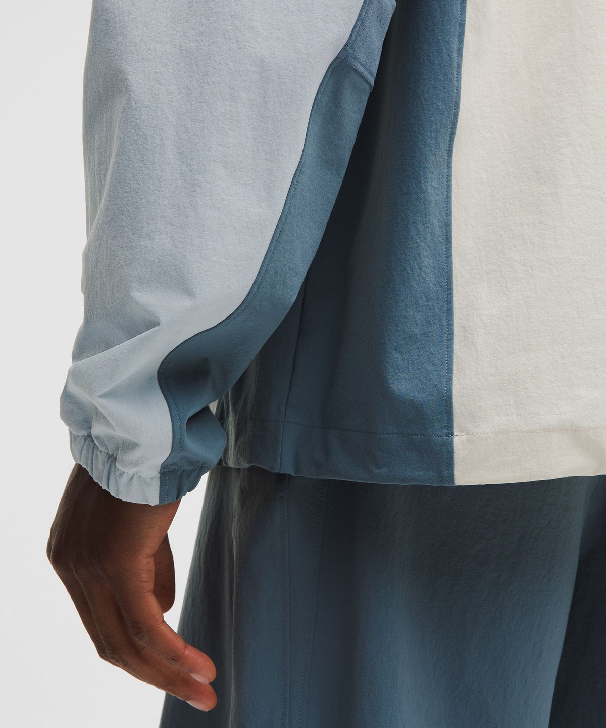 Water-Repellent Golf V-Neck Pullover