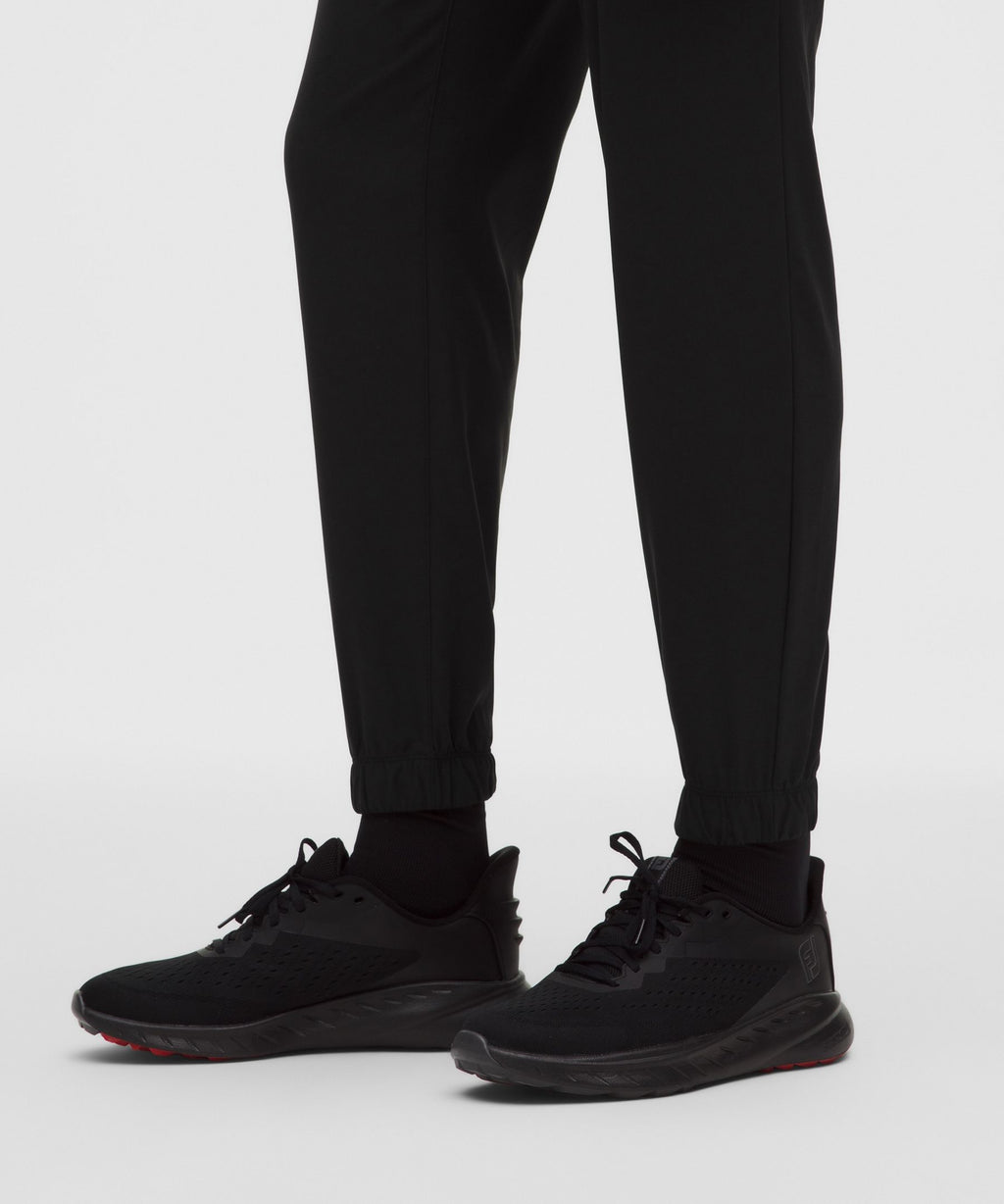 ABC Slim-Fit Fixed-Waist Golf JoggerRegular