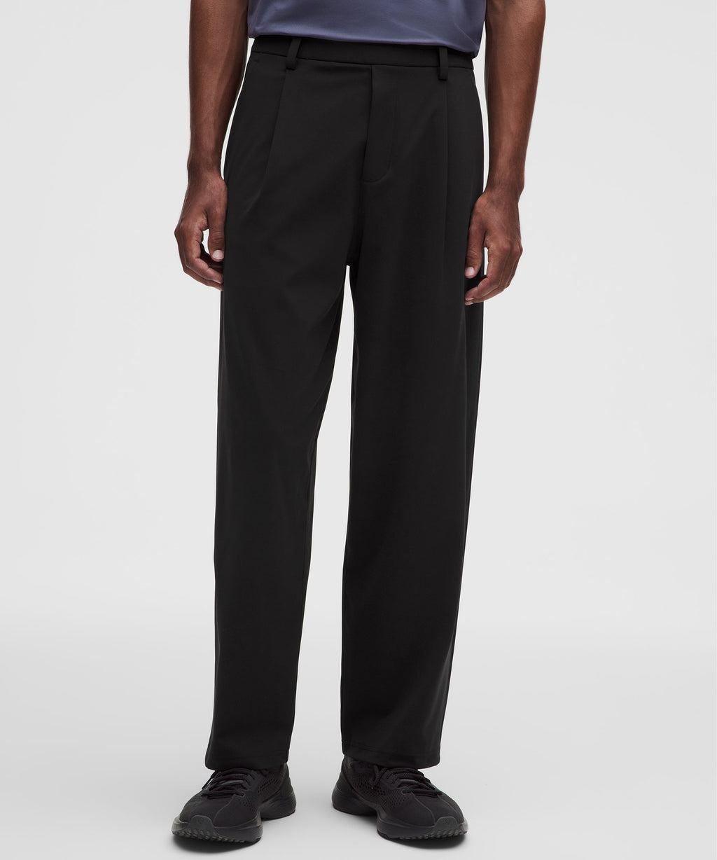Men's Daydrift Relaxed-Fit Pleated TrouserRegular