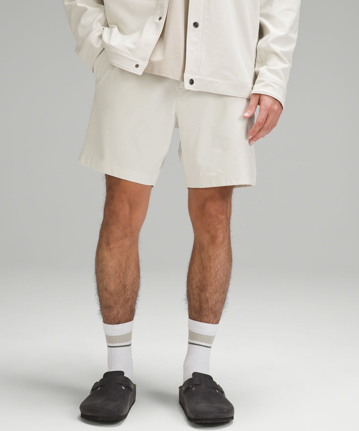 ABC Classic-Fit Short 7"WovenAir