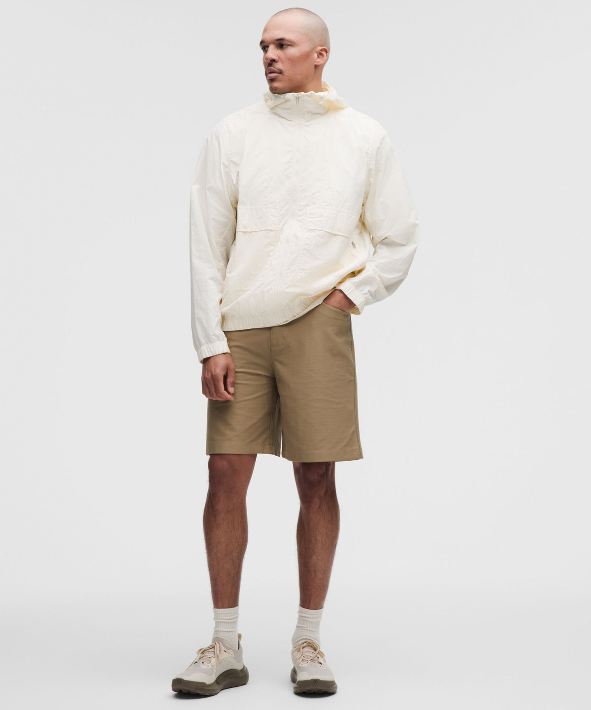EasyFive Relaxed-Fit Short 9"