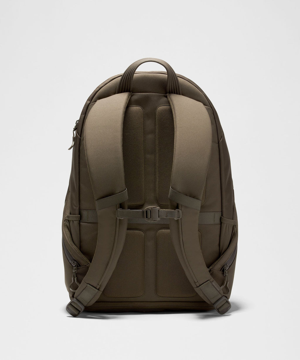 Daily Dispatch Backpack 28L
