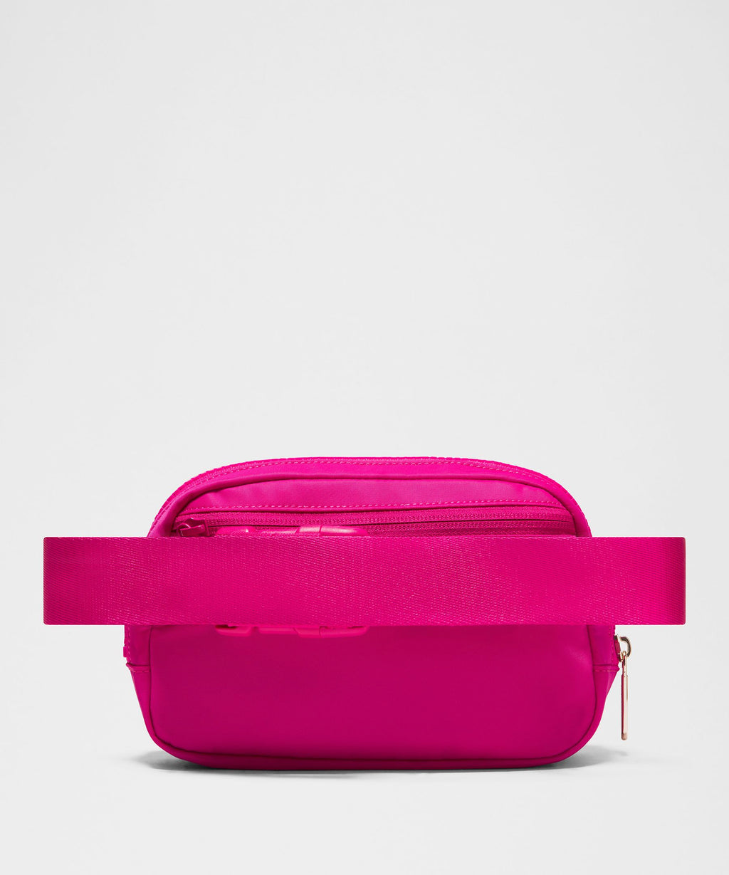 Everywhere Belt Bag with Long Strap 1L