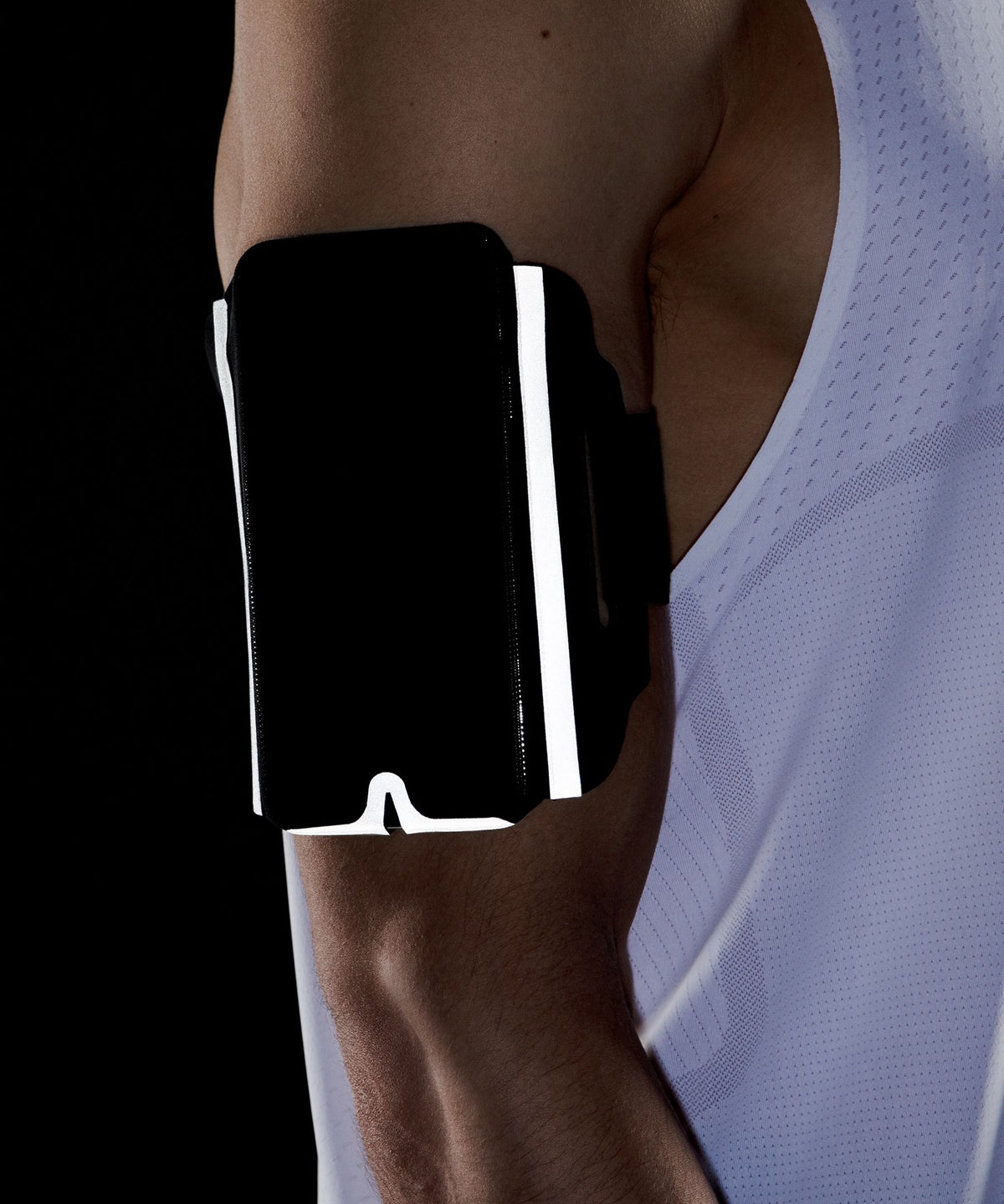 Fast and Free Running Armband
