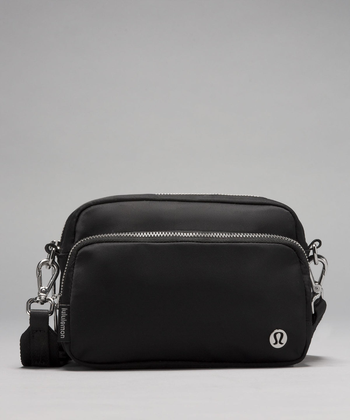 Everywhere Crossbody Bag 2LMetal Hardware