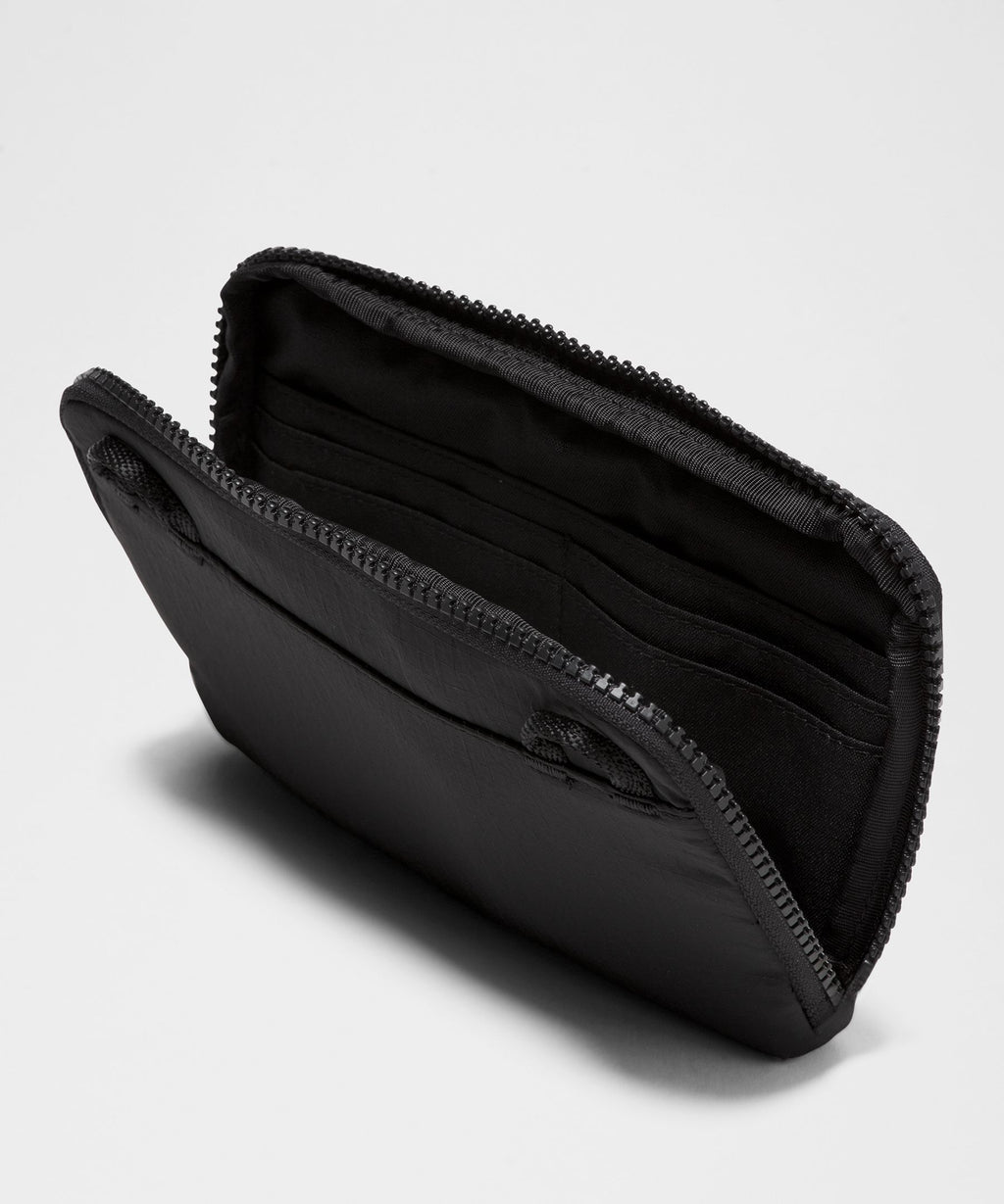 Multi-Pocket Tote Bag 19.5L