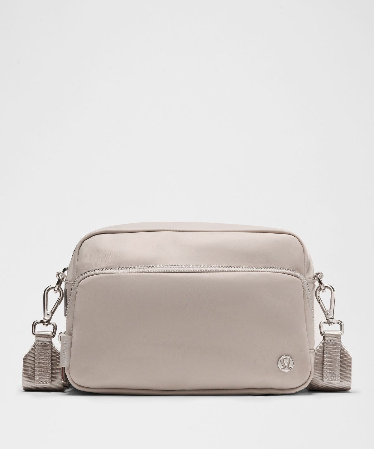 Everywhere Crossbody 3L LargeMetal Hardware