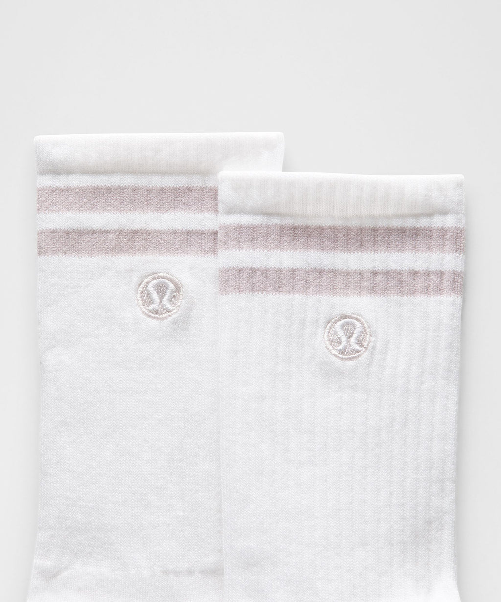 Unisex Daily Essential Crew SocksStripe