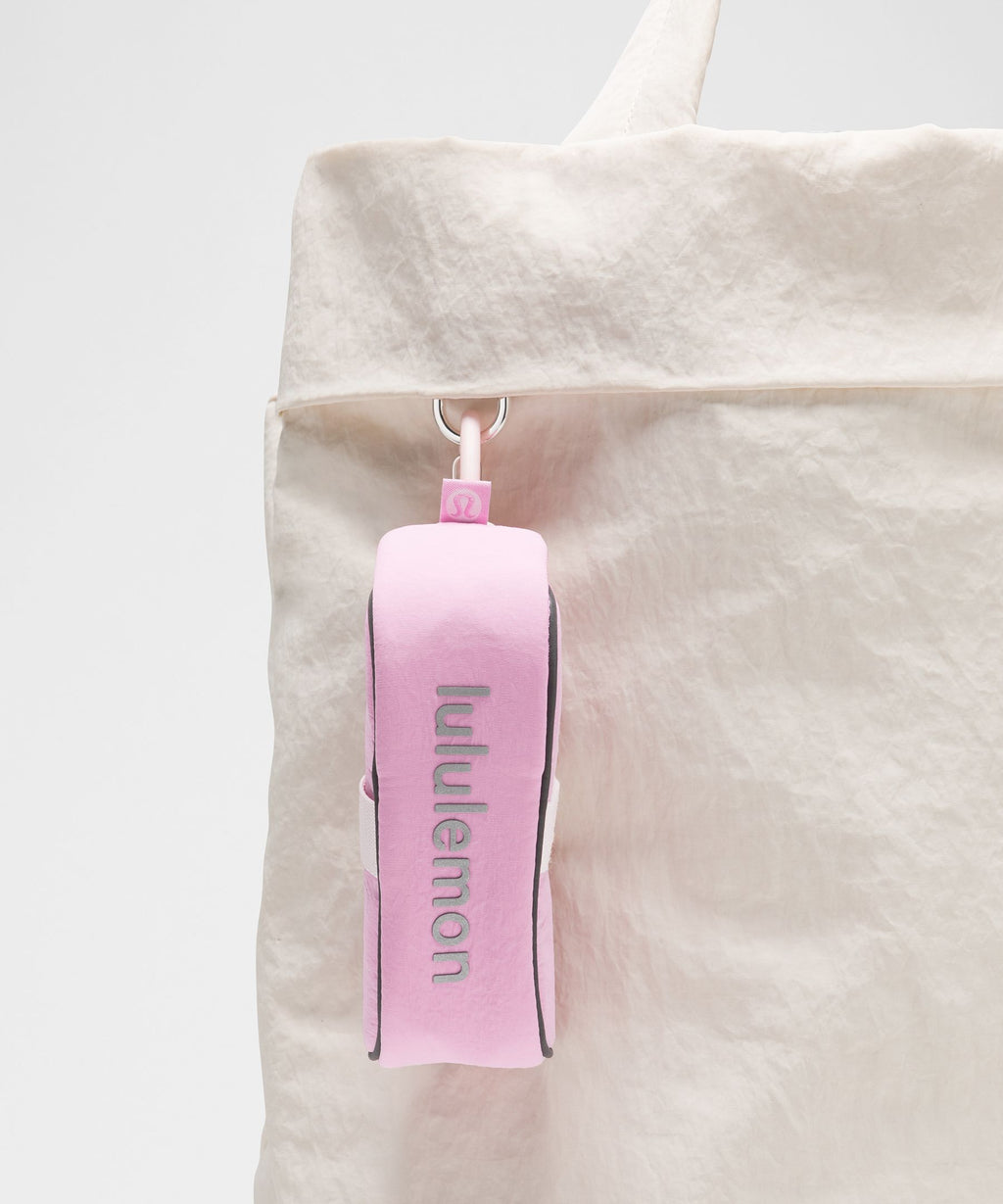 Clippable Nano Golf Pouch