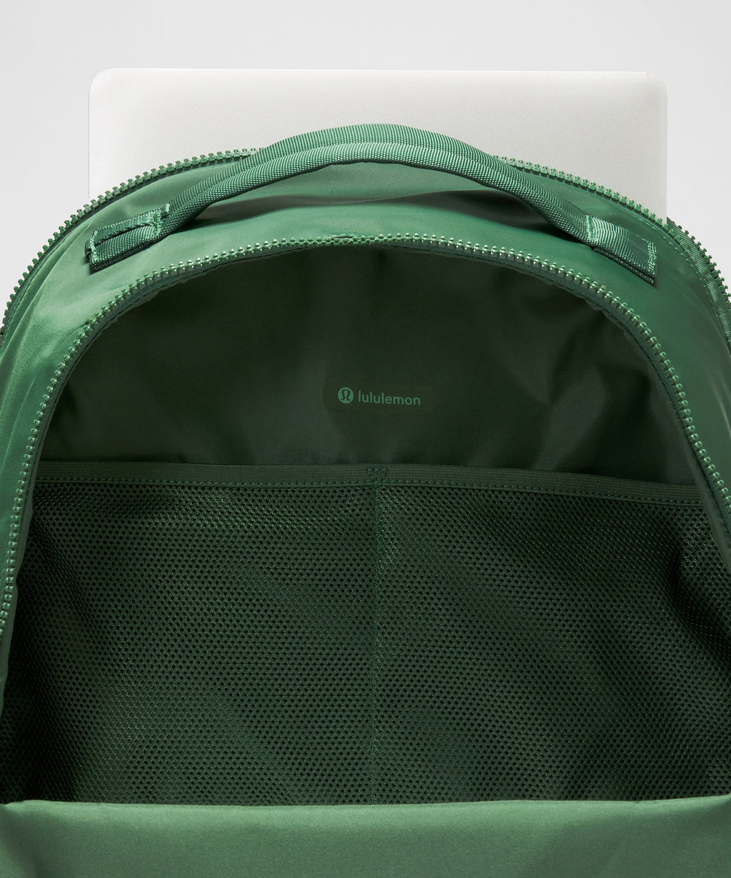 New Crew Backpack Large 30L