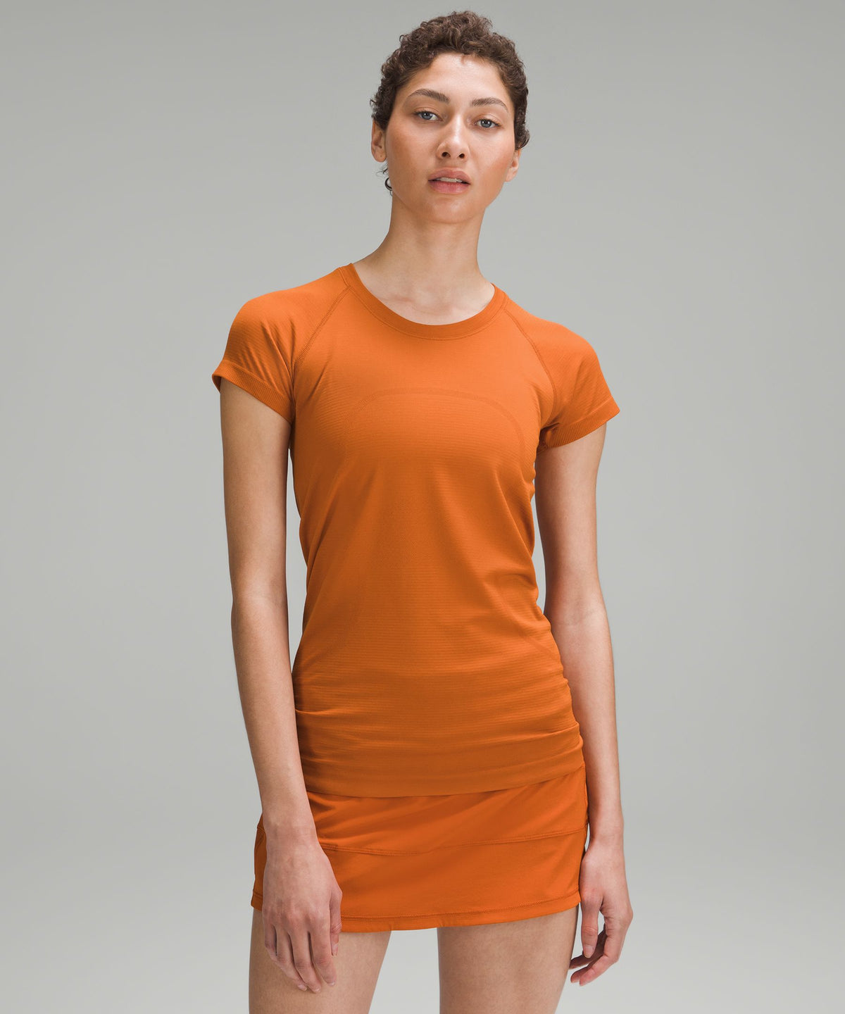 Swiftly Tech Short-Sleeve Shirt 2.0Hip Length