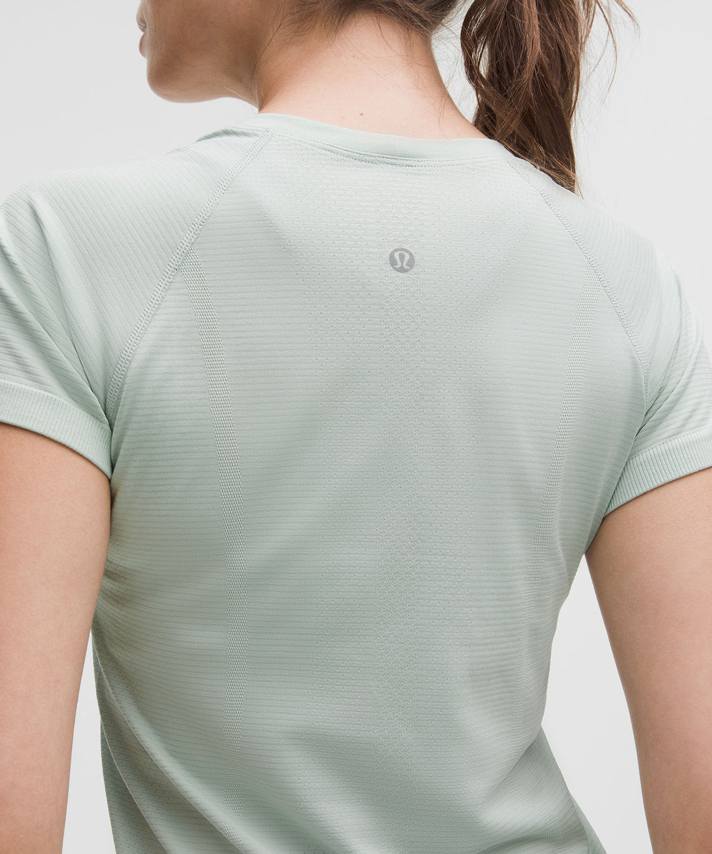 Swiftly Tech Short-Sleeve Shirt 2.0Hip Length