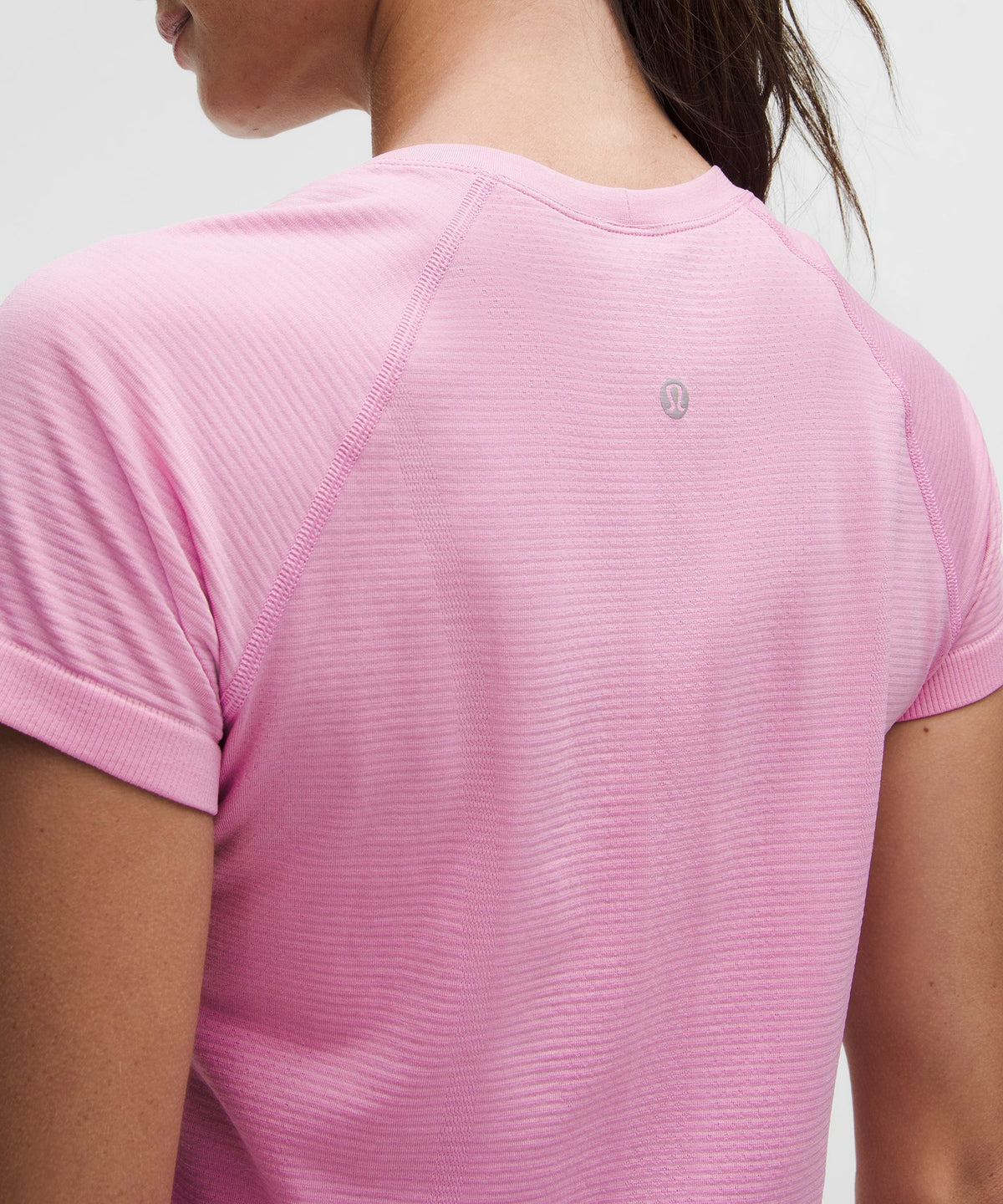 Swiftly Tech Short-Sleeve Shirt 2.0Hip Length