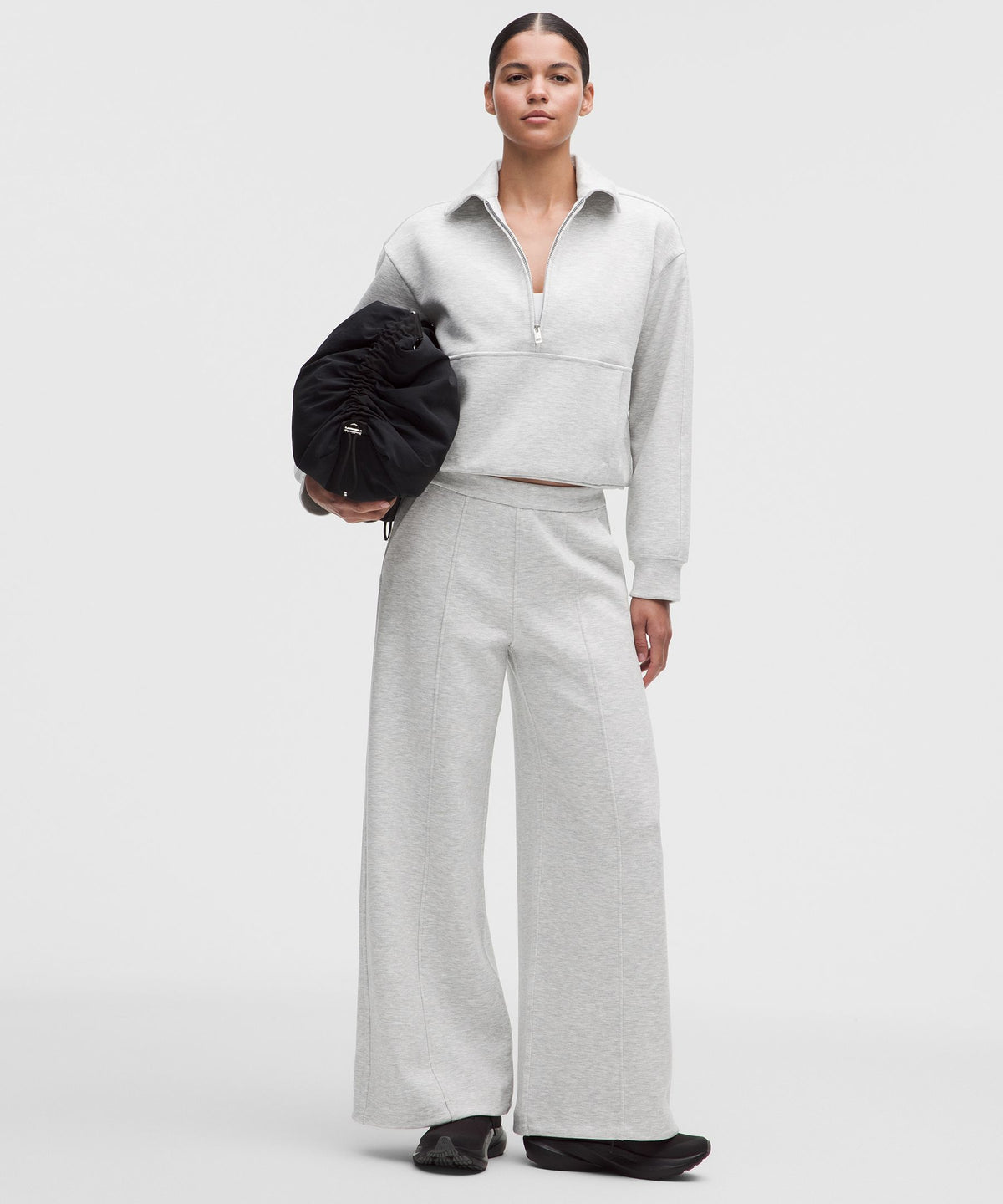 Smooth Spacer Relaxed Collared Half Zip