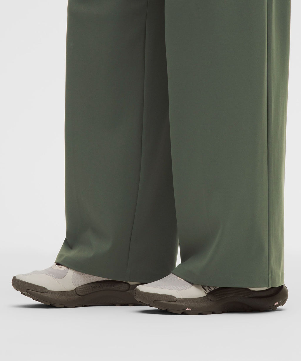 Daydrift High-Rise Wide-Leg TrouserShort
