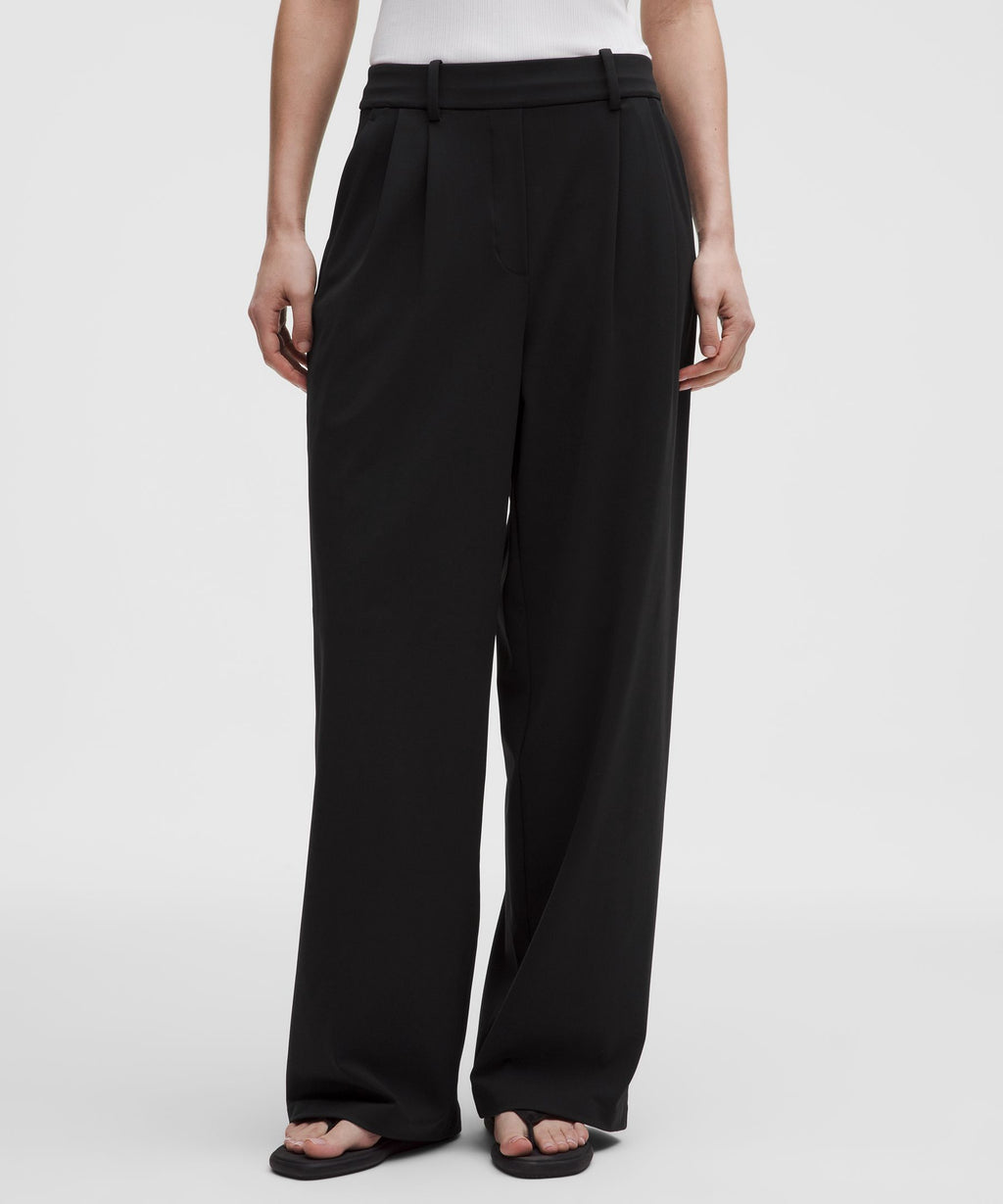 Daydrift High-Rise Wide-Leg TrouserShort