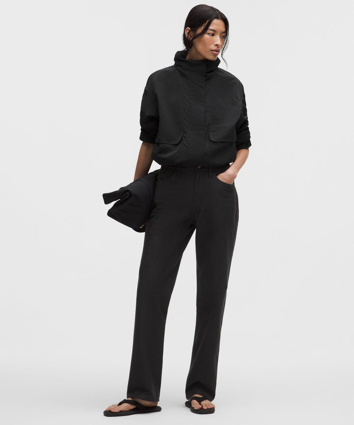 EasyFive Mid-Rise Relaxed-Straight PantShort