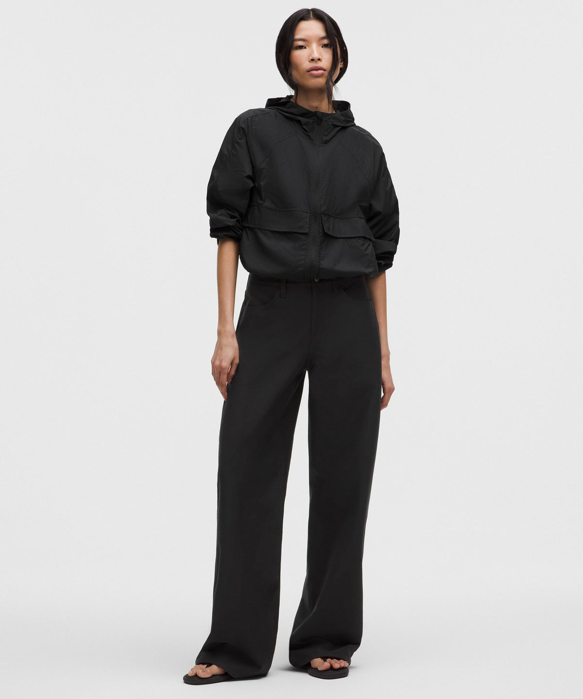EasyFive Low-Rise Classic Wide-Leg PantShort
