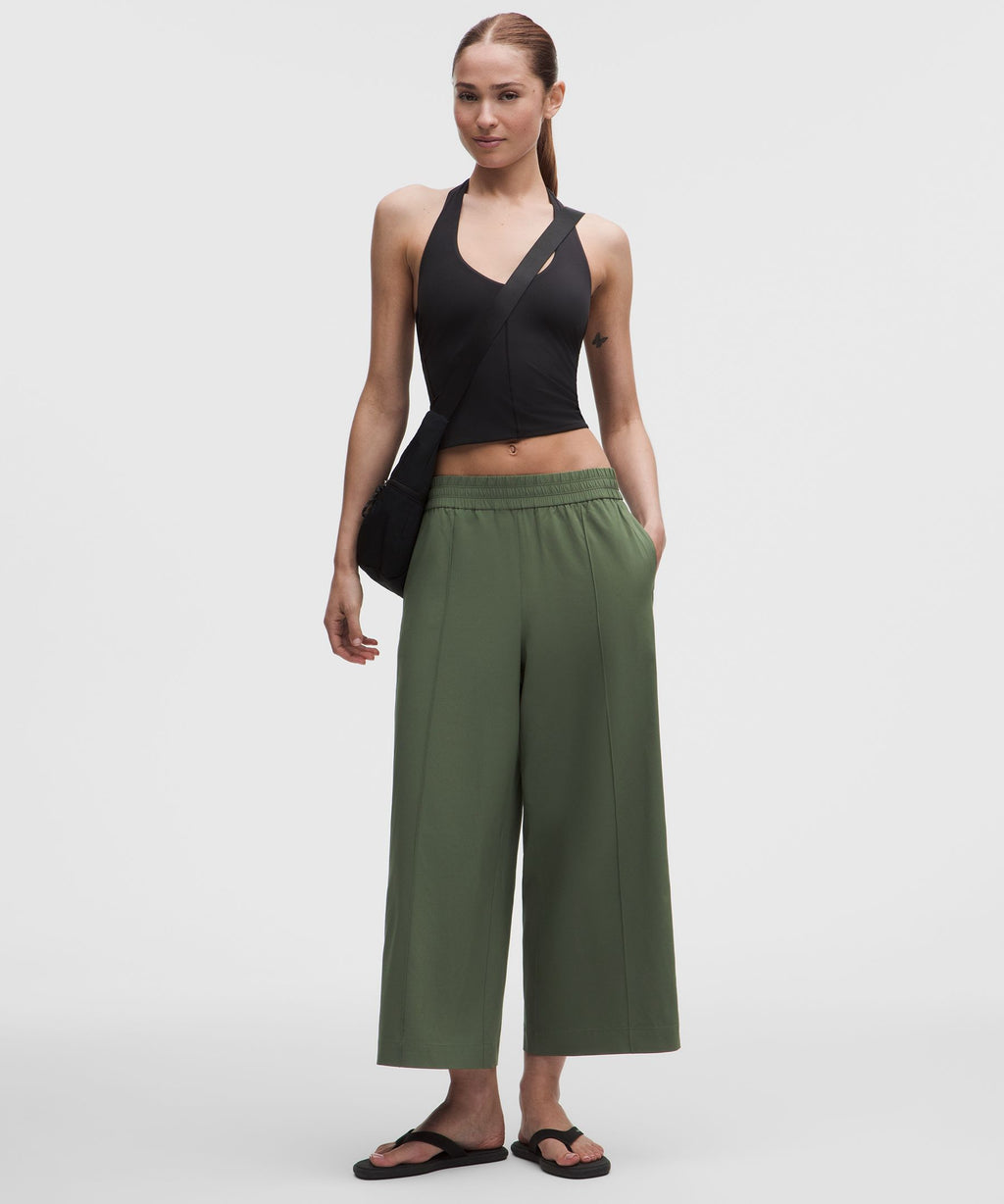 Breezily Mid-Rise Cropped Pant
