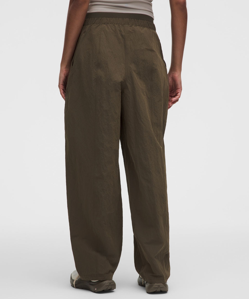 Crinkle Nylon Mid-Rise Barrel-Leg PantShort