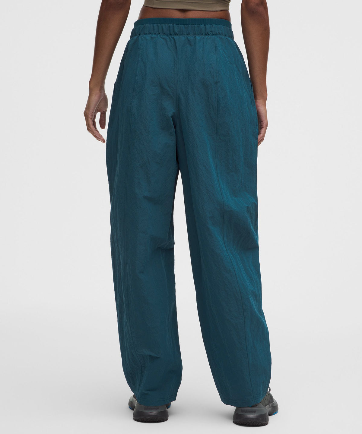 Crinkle Nylon Mid-Rise Barrel-Leg PantShort