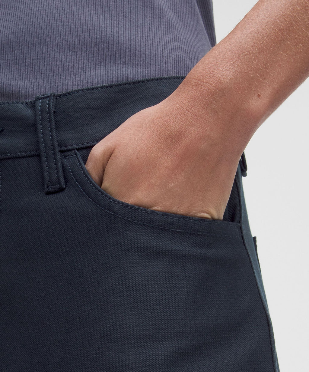 EasyFive Low-Rise Barrel-Leg PantRegular