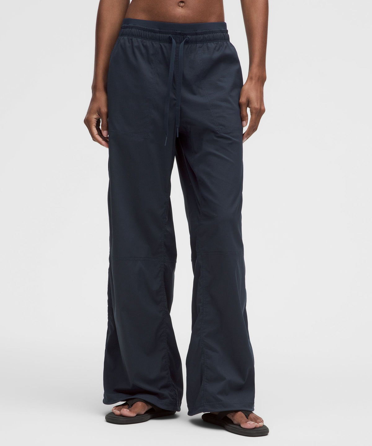 Dance Studio Evolve Low-Rise Oversized PantShort