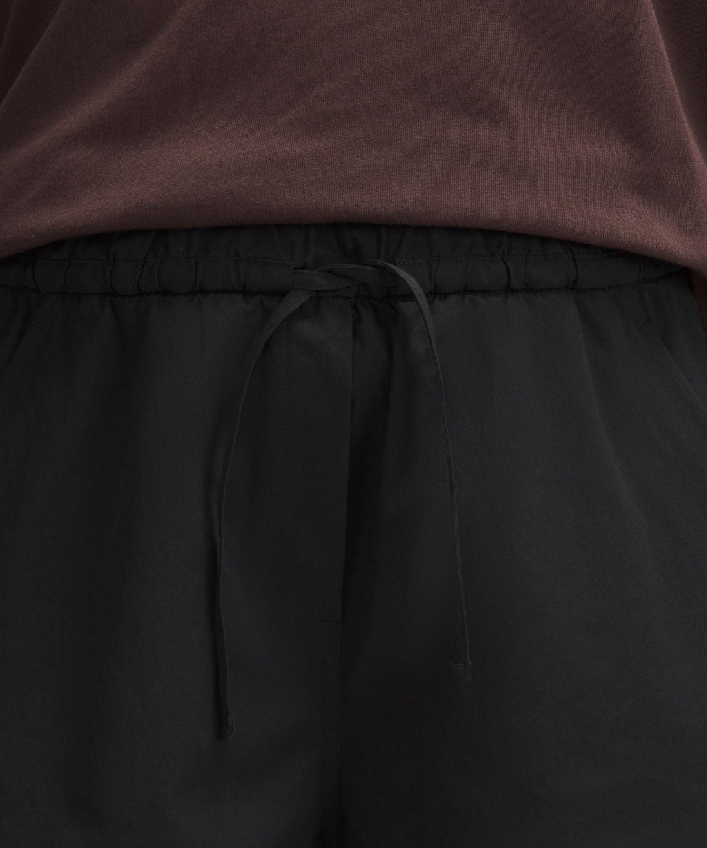 Cinchable Waist High-Rise Woven Short 3.5"