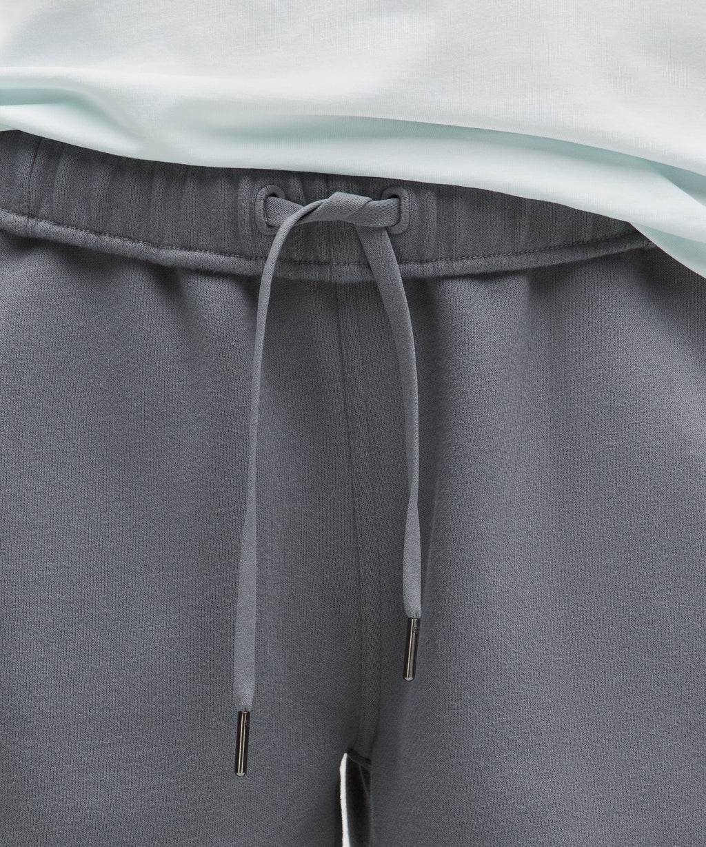 Scuba Mid-Rise Oversized Short 7"Graphic