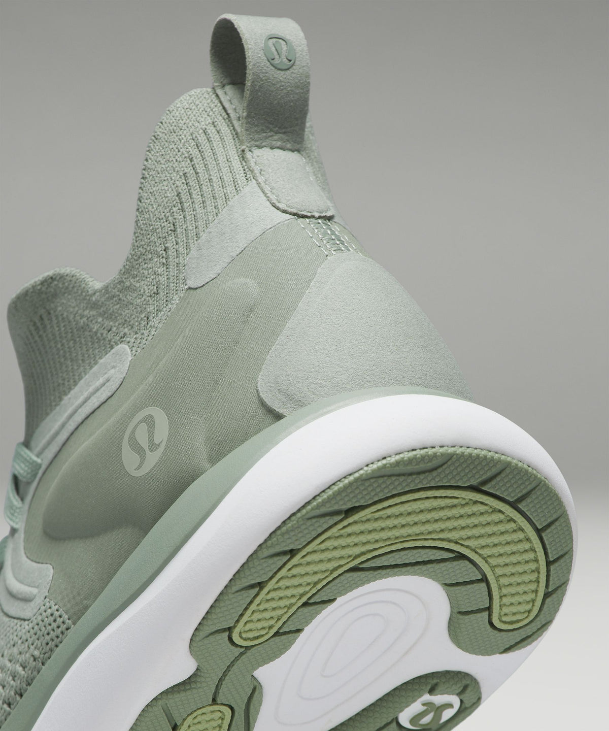 Women's Chargefeel 2 Mid Workout Shoe