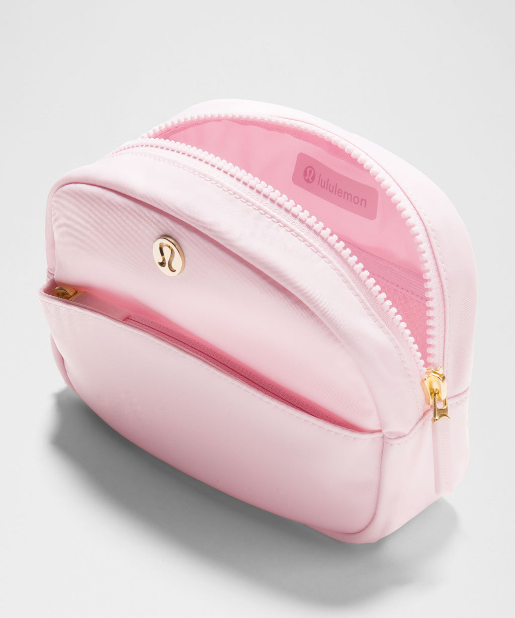 City Essentials PouchMini 2L