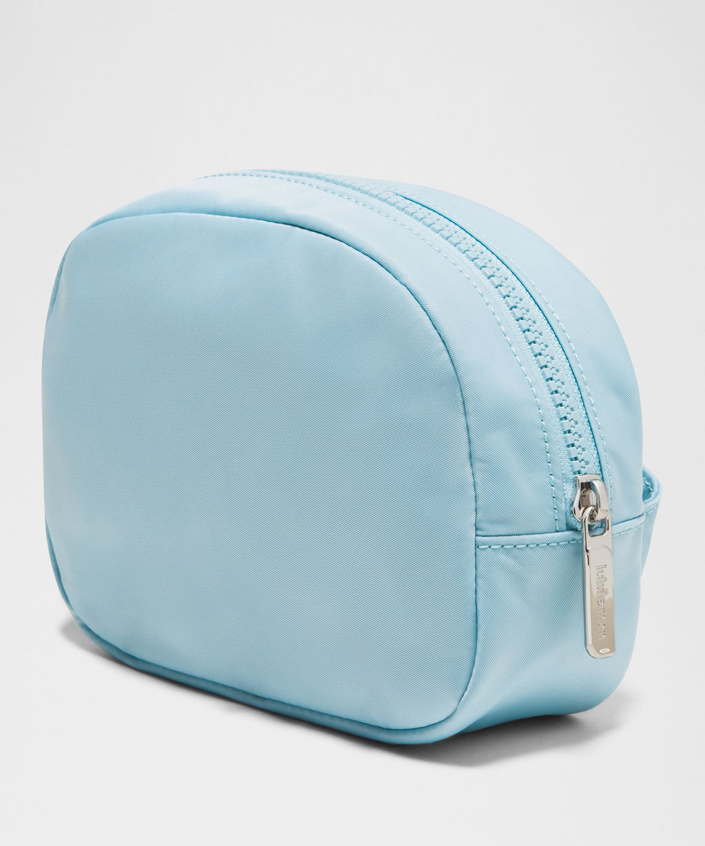 City Essentials PouchMini 2L