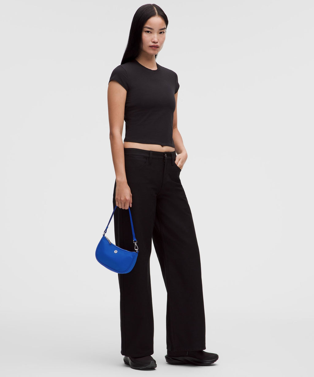 City Essentials Mini Shoulder Bag 1L